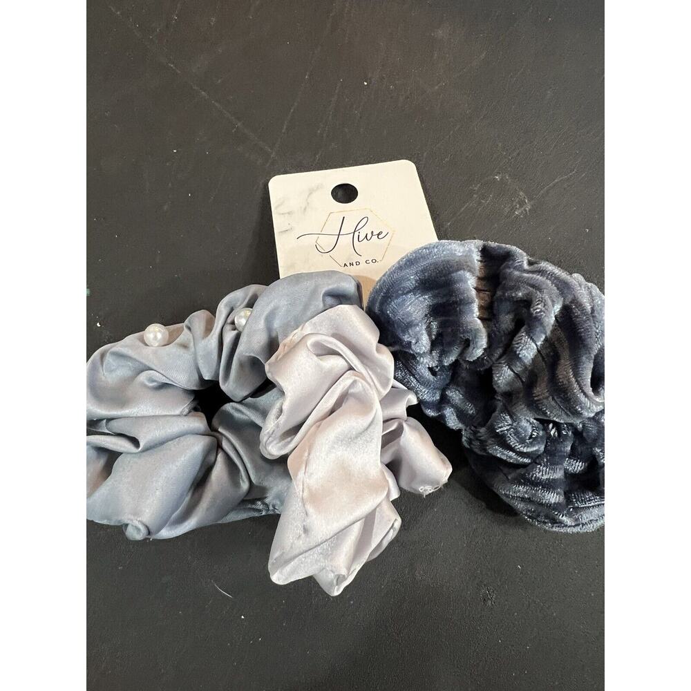 Hair ties scrunchies Hive and Co Scrunchie Set 3 scrunchies Shades of Blue